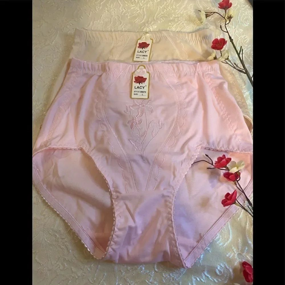 Lacy assorted embroidery design print Underwear L